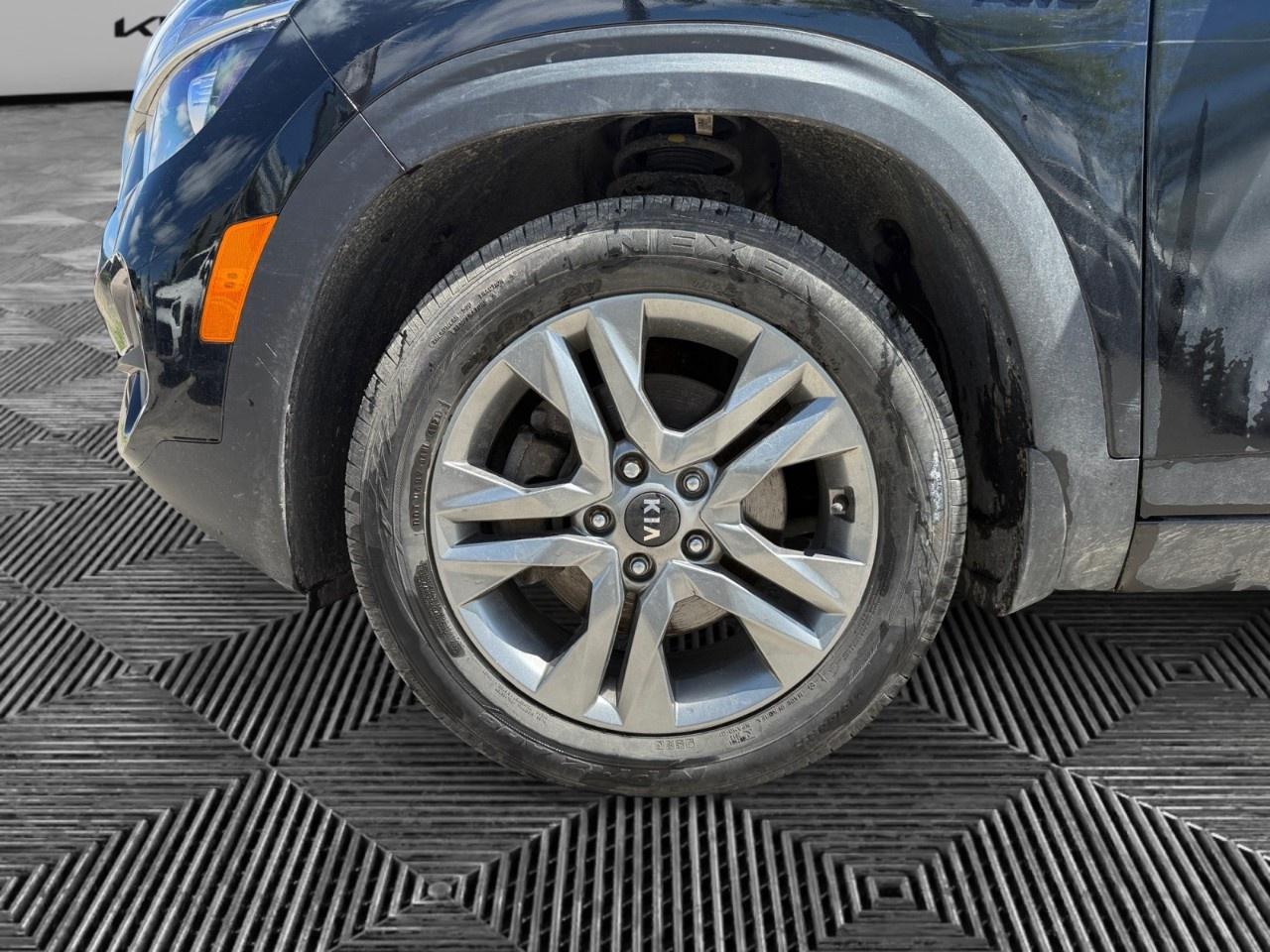 2021 Kia Seltos EX AWD Photo