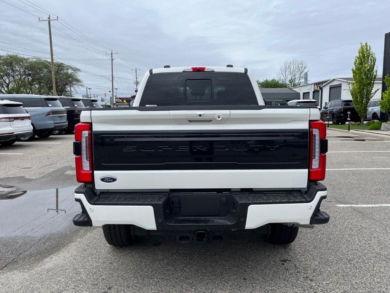 2026 Ford F-250 Super Duty SRW PLATINUM 4WD CREW CAB 6.75' BOX Photo3