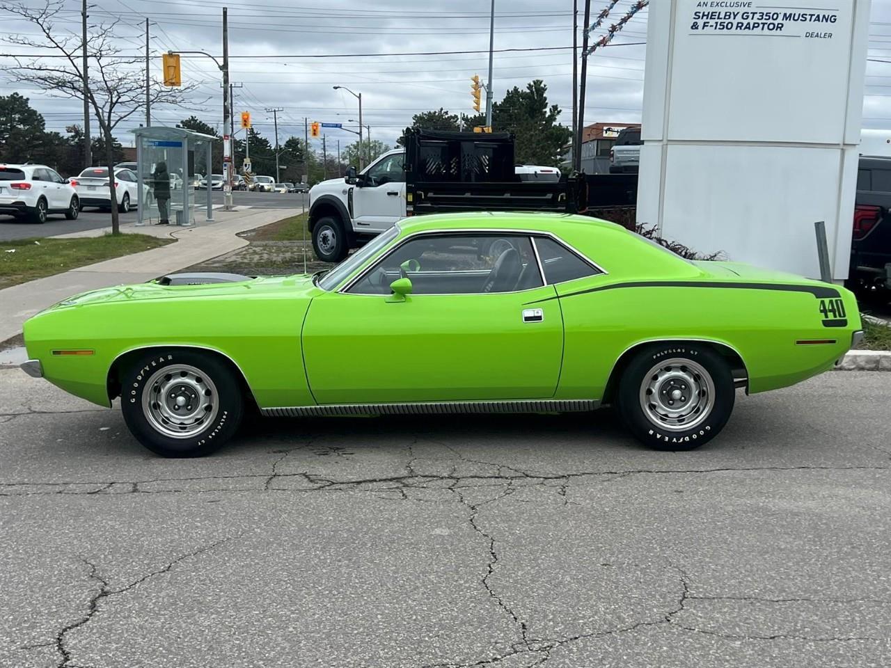 1970 Plymouth Cuda | 440-6pack Cubic Inch V8 | 4 Speed Manual | Photo3