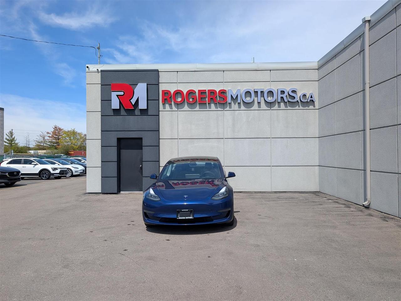 2023 Tesla Model 3 STANDARD Photo