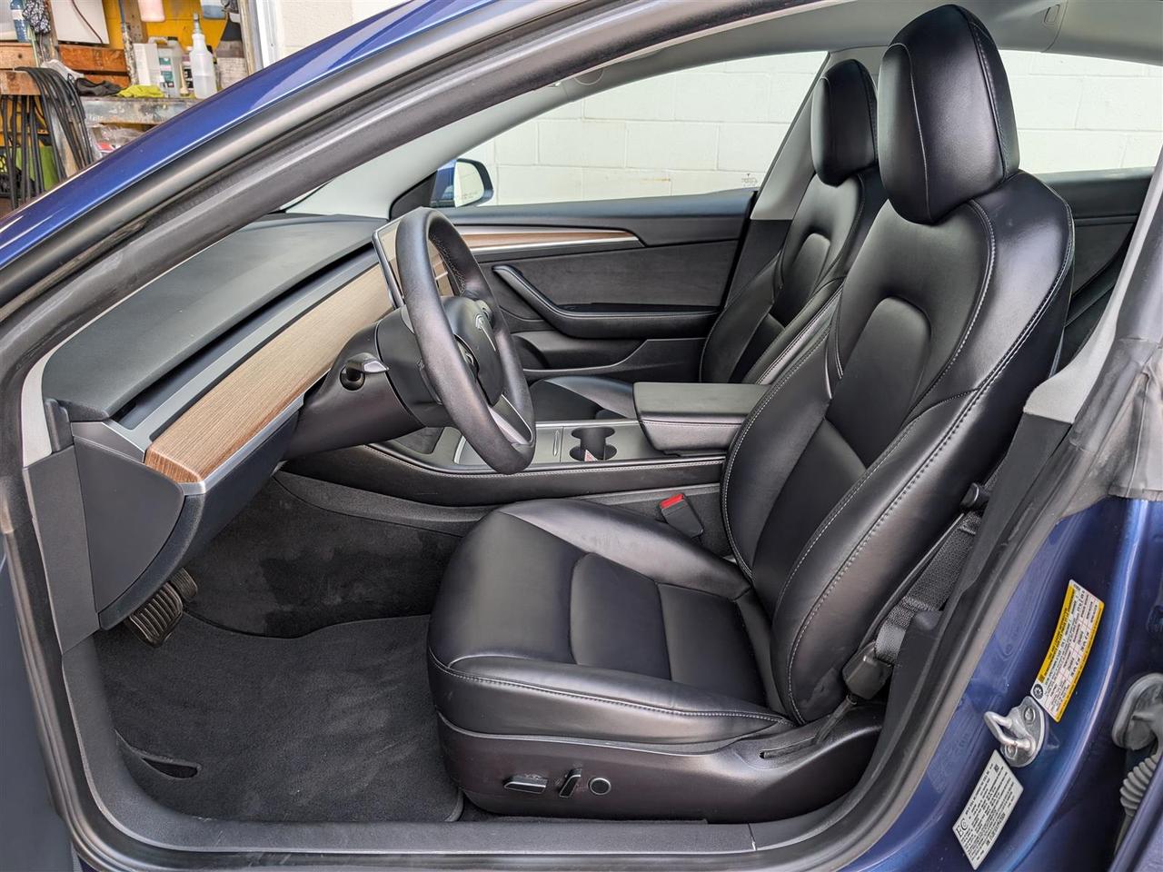2023 Tesla Model 3 STANDARD Photo
