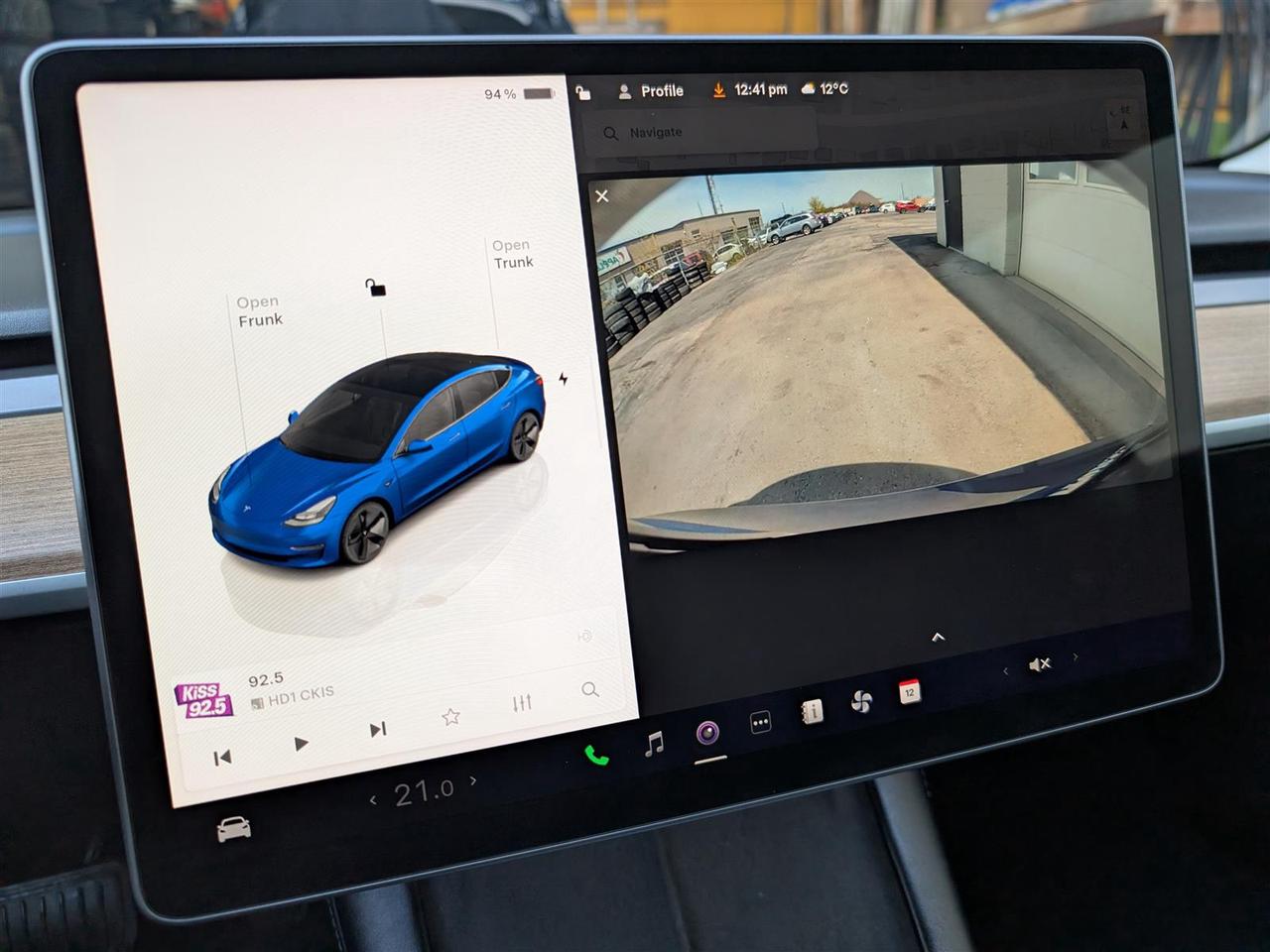2023 Tesla Model 3 STANDARD Photo