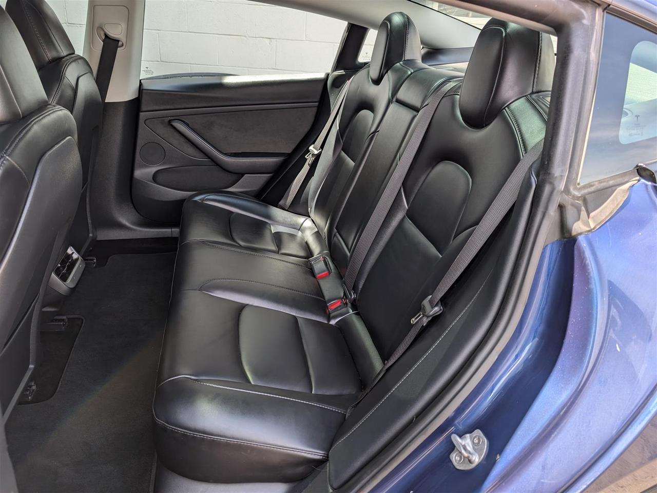 2023 Tesla Model 3 STANDARD Photo