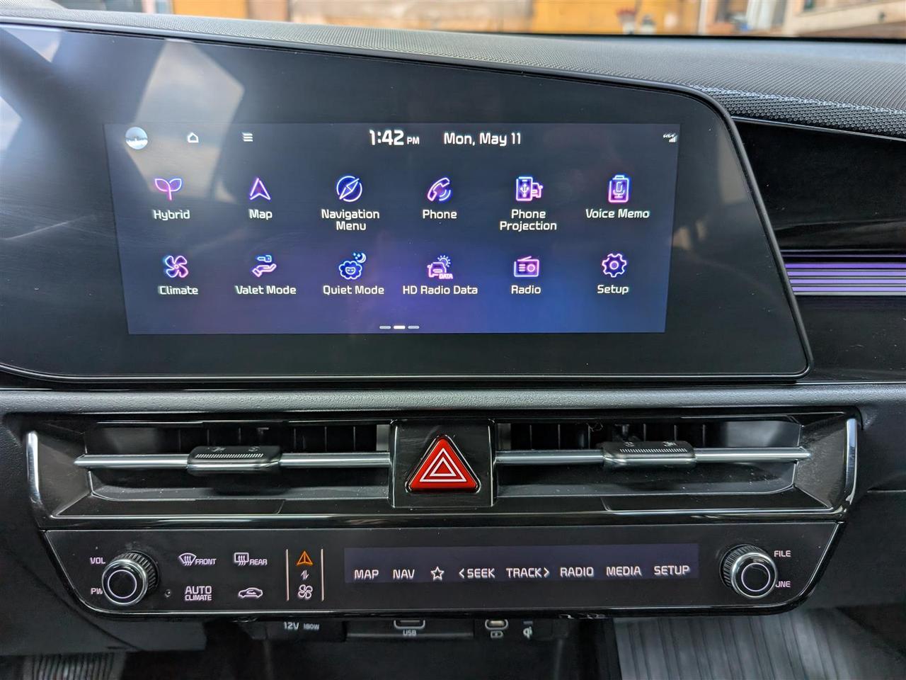 2025 Kia NIRO HEV EX - NAVI - REVERSE CAM - TECH FEATURES Photo