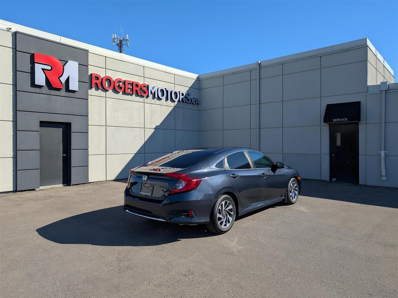 2020 Honda Civic EX - SUNROOF - REV CAM - TECH FEATS Photo4