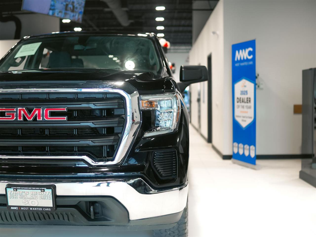2020 GMC Sierra 1500 CREW CAB | SLE 5.3L V8 4X4 | NO ACCIDENTS Photo