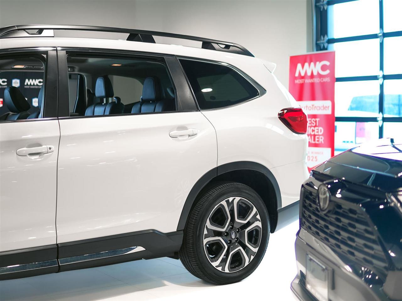 2024 Subaru ASCENT LIMITED | AWD | NO ACCIDENTS | LEATHER | PANO | NAV Photo