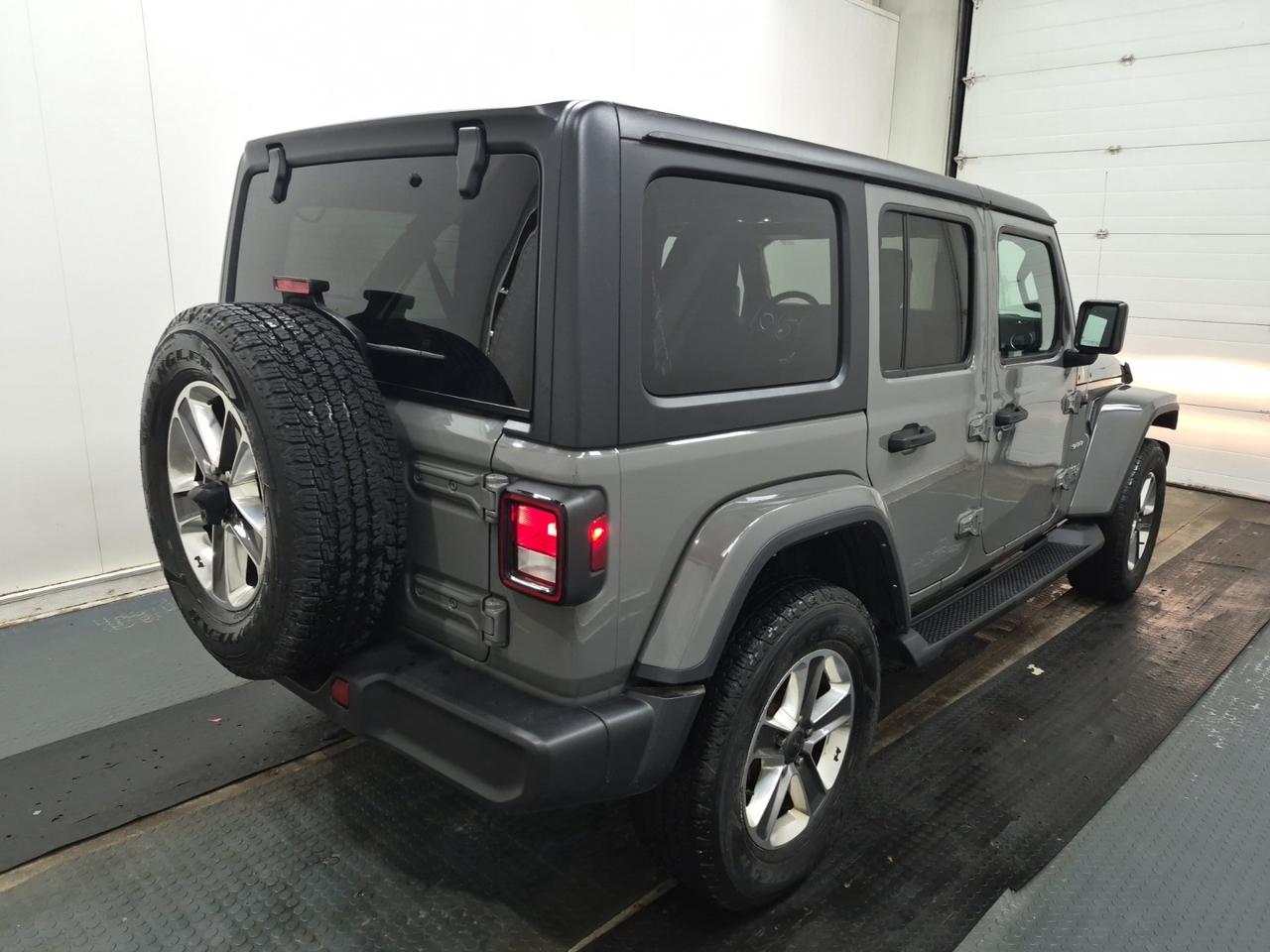 2021 Jeep Wrangler ** SALE PENDING BY RANDEEP ** Photo