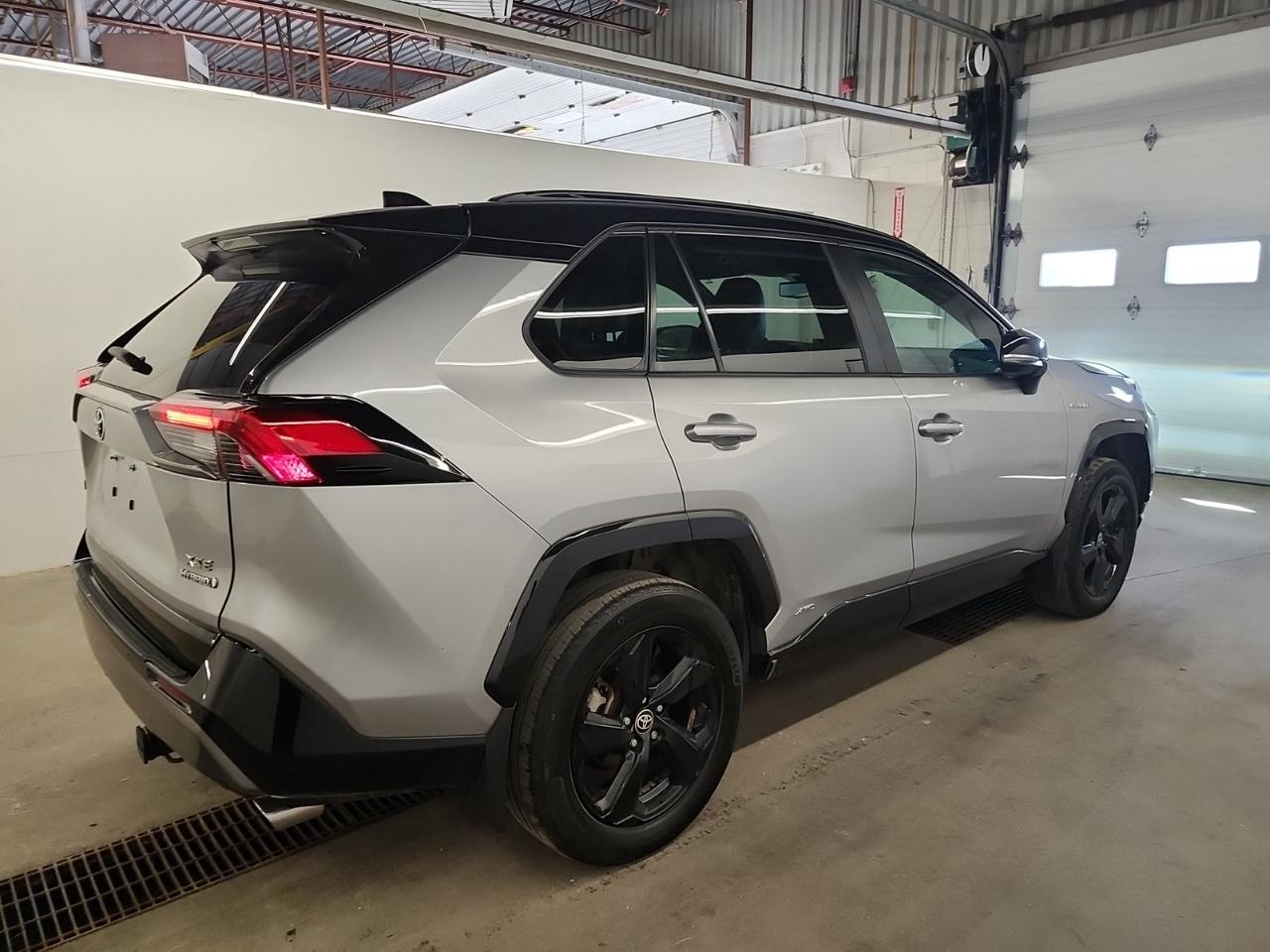 2021 Toyota RAV4 Hybrid HYBRID XSE AWD | NO ACCIDENTS | ONE OWNER | TOYOTA SERVICED Photo