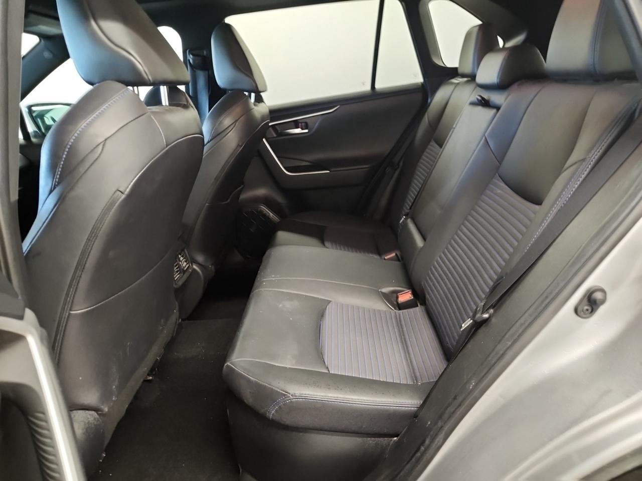 2021 Toyota RAV4 Hybrid HYBRID XSE AWD | NO ACCIDENTS | ONE OWNER | TOYOTA SERVICED Photo