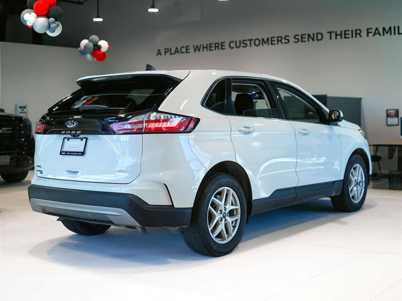 2022 Ford Edge SEL AWD | NO ACCIDENTS | FORD SERVICED Photo