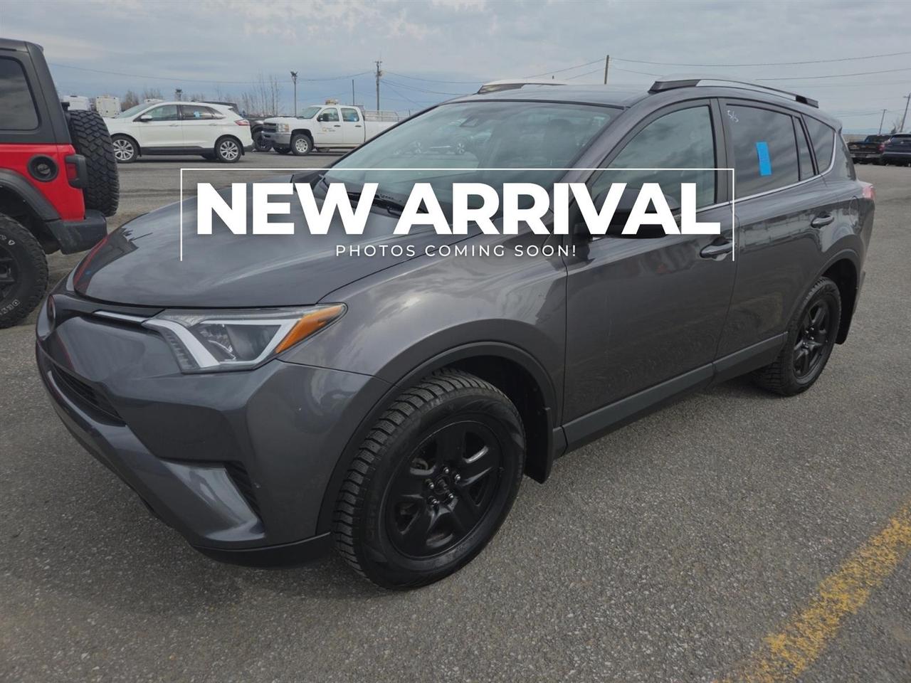 2017 Toyota RAV4 LE | NO ACCIDENTS | HEATED SEATS