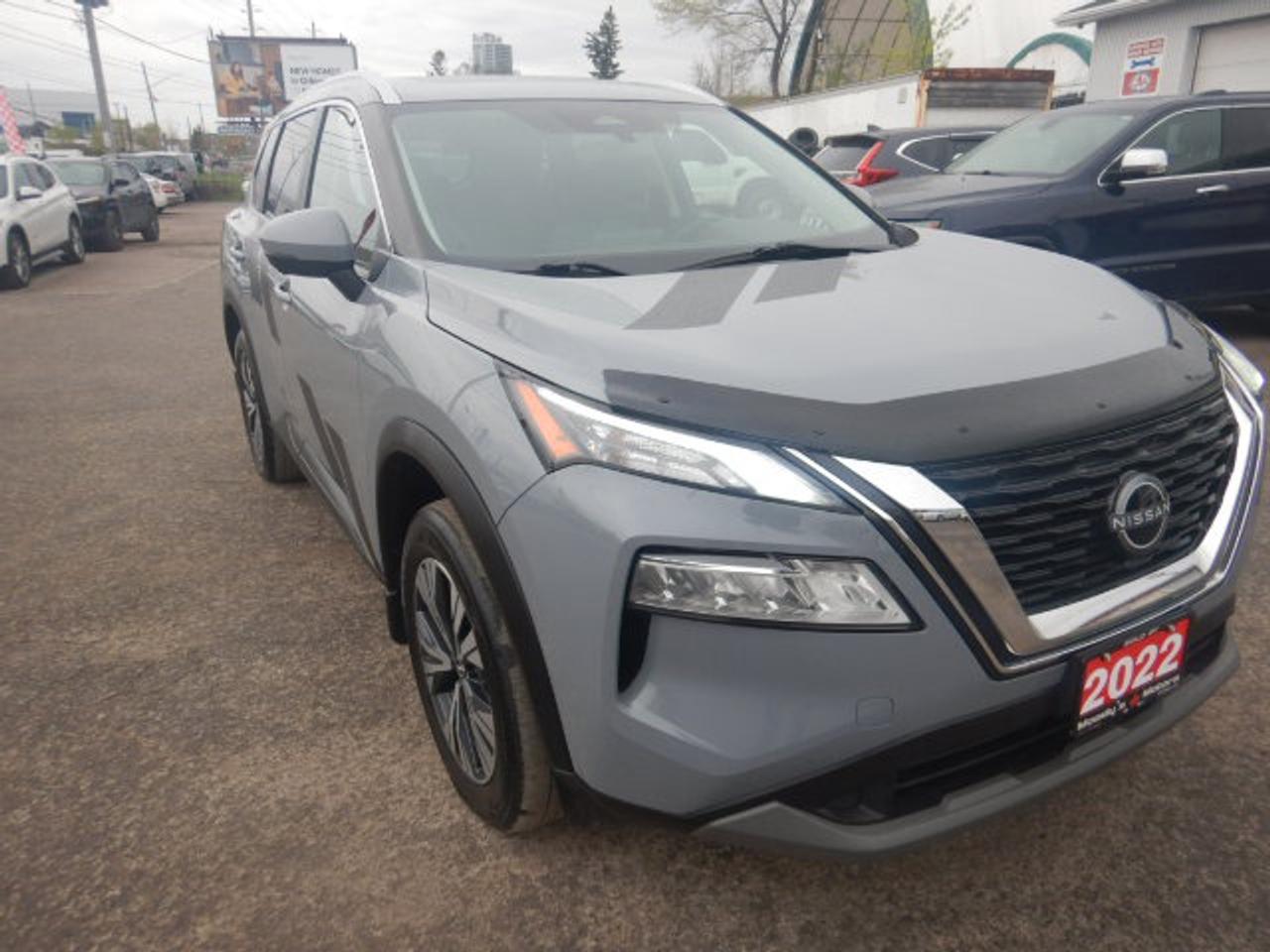 2022 Nissan Rogue SV Photo