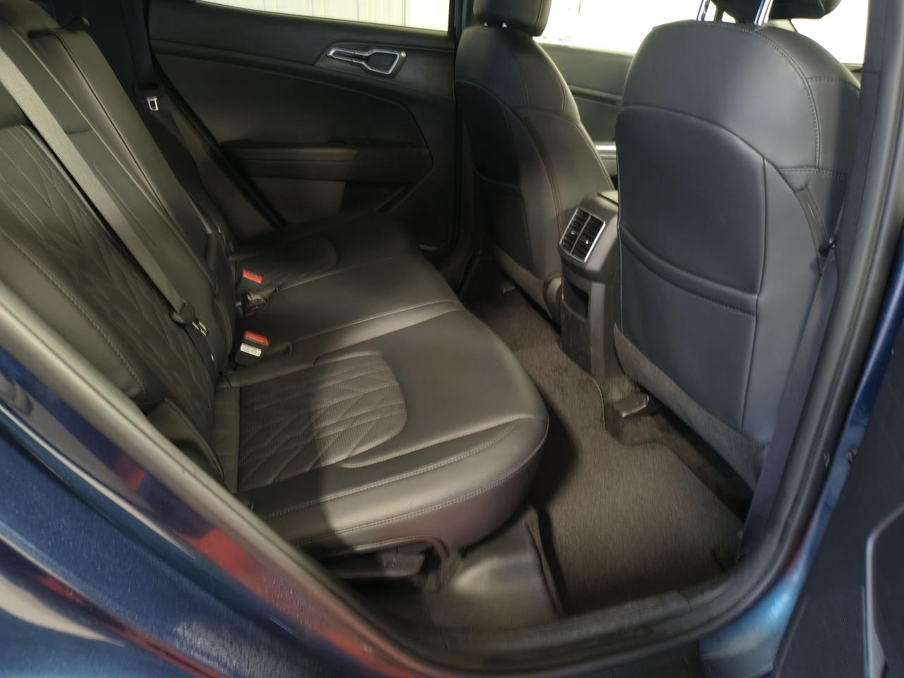 2023 Kia Sportage LX Photo0