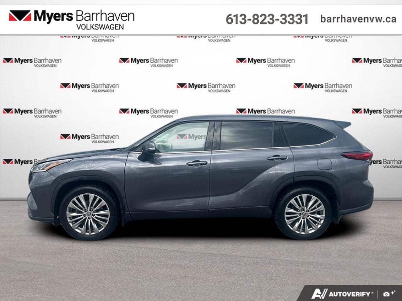 2022 Toyota Highlander Limited  - Sunroof -  Leather Seats Photo