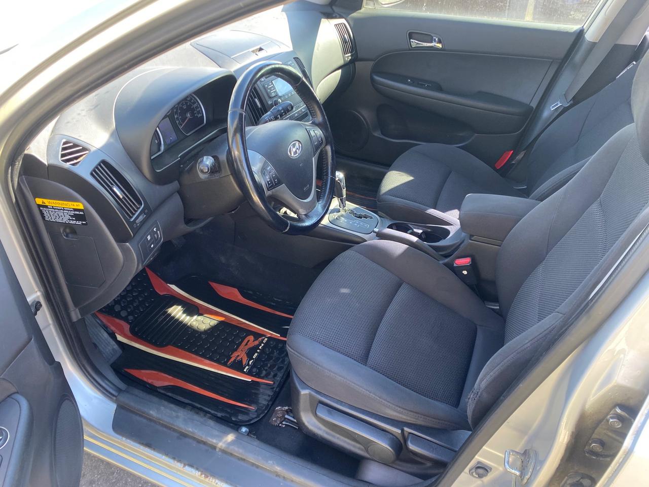 2010 Hyundai Elantra Touring GLS Sport Photo