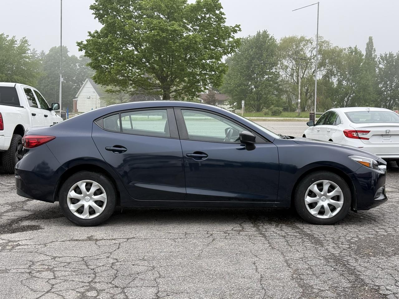 2018 Mazda MAZDA3 GX AUTO Photo
