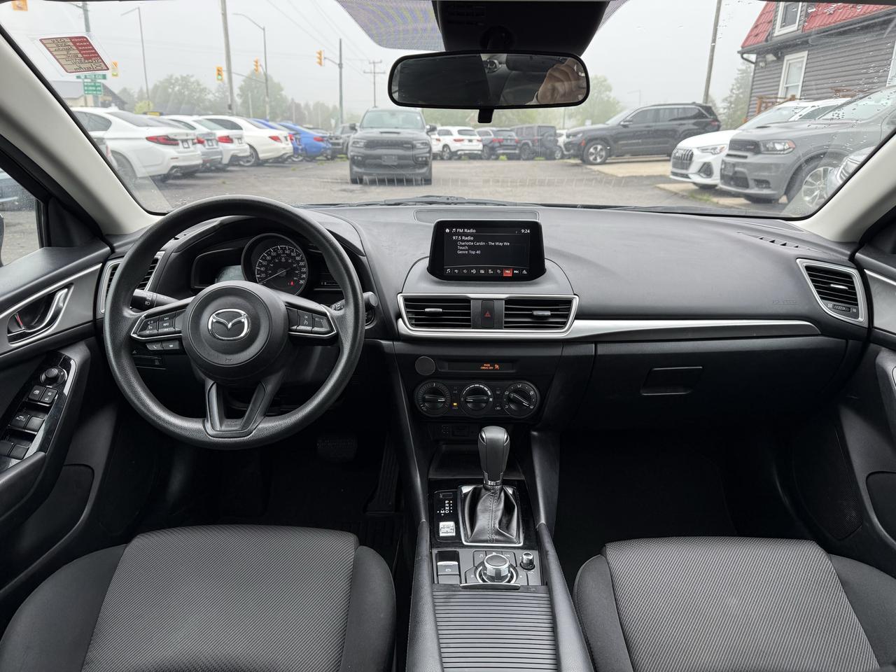 2018 Mazda MAZDA3 GX AUTO Photo