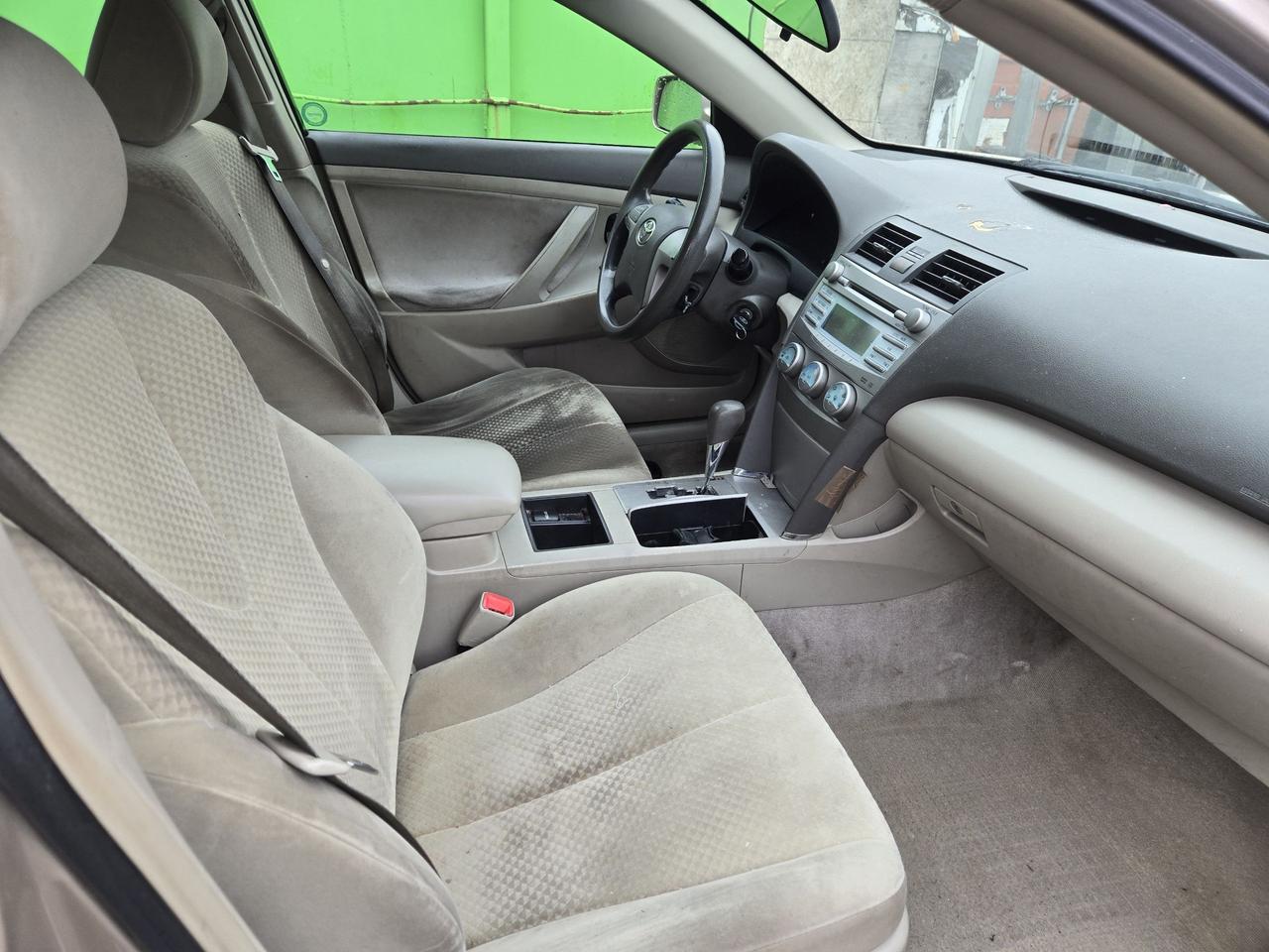 2007 Toyota Camry LE Photo