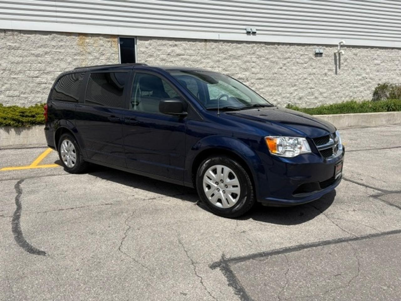2017 Dodge Grand Caravan SXT **ONLY 57KM-FULL STOW N GO-1 OWNER-NO ACCIDENTS** Photo