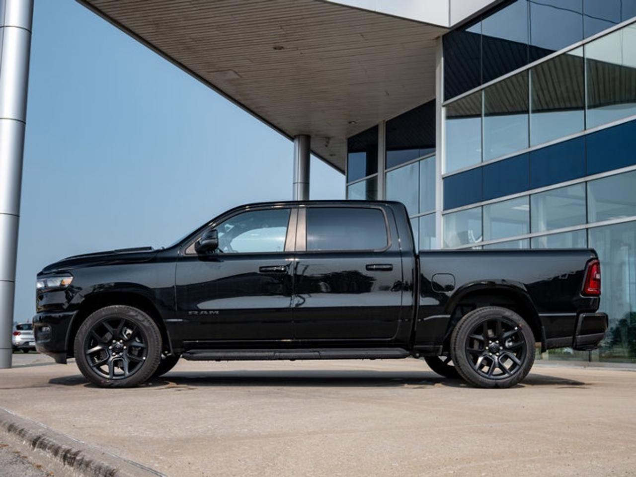 2025 RAM 1500 SPORT Photo