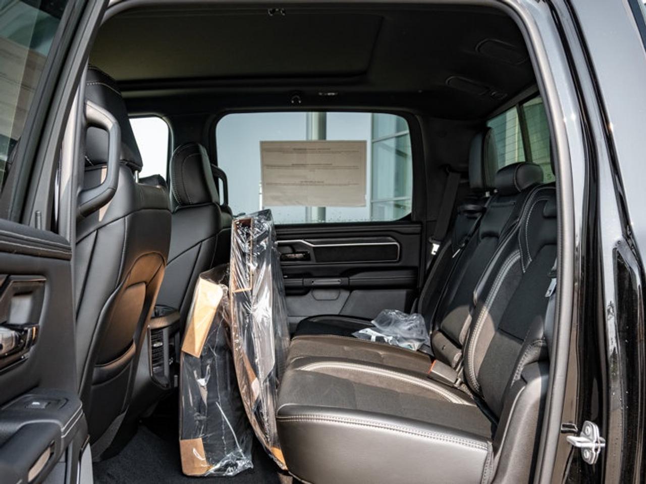 2025 RAM 1500 SPORT Photo