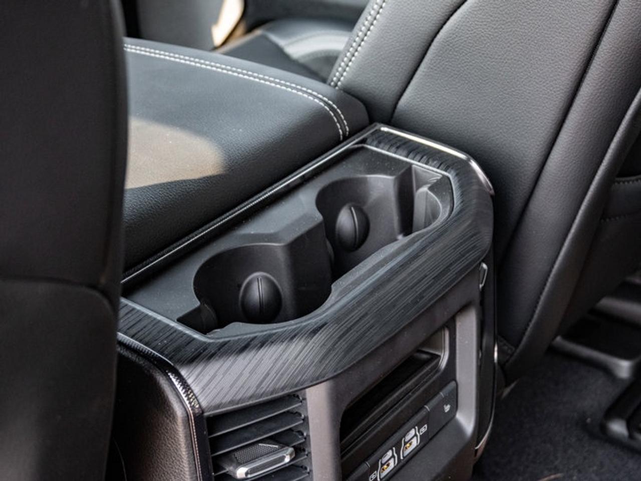 2025 RAM 1500 SPORT Photo