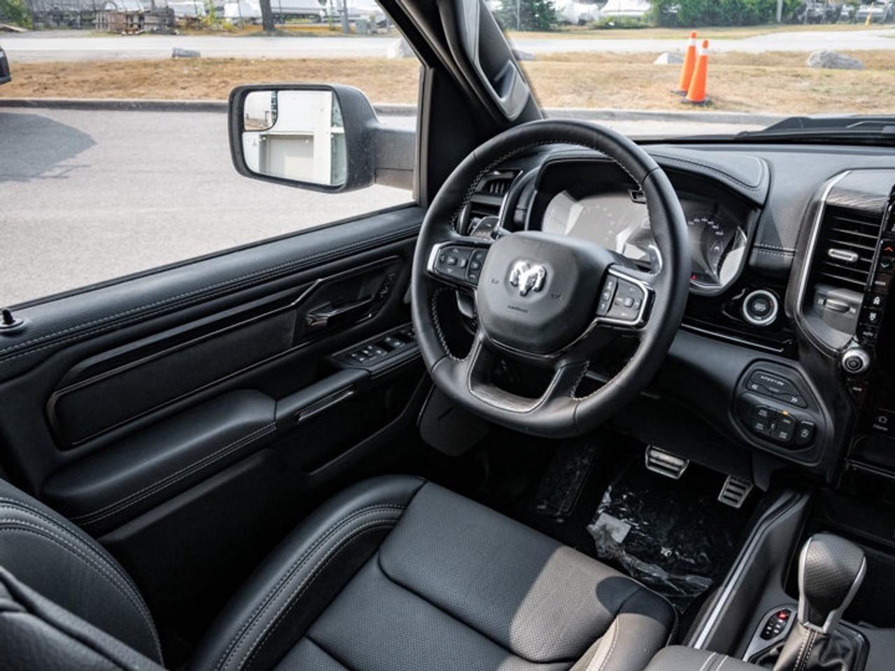 2025 RAM 1500 SPORT Photo