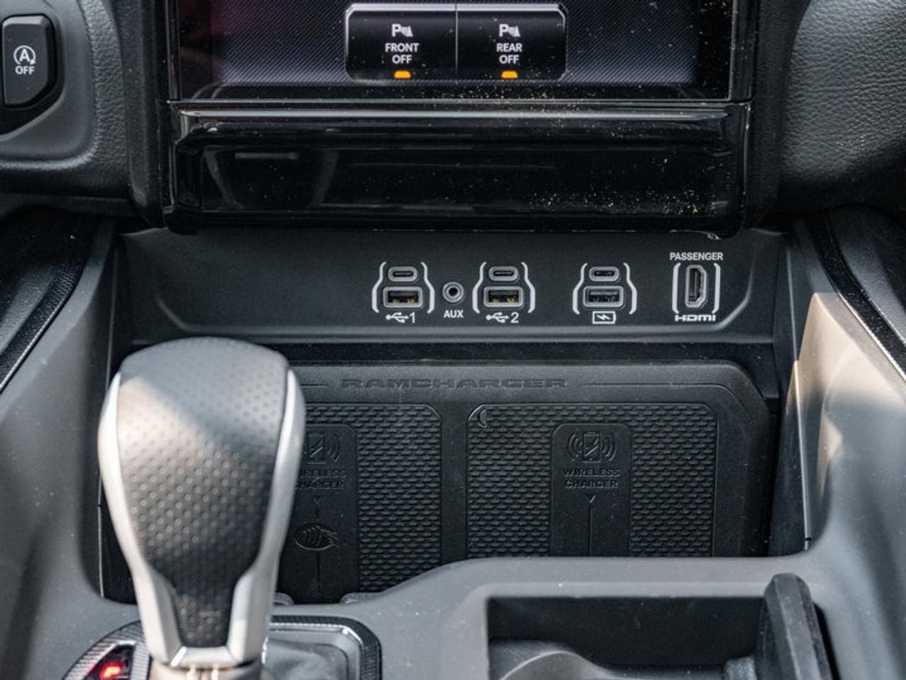 2025 RAM 1500 SPORT Photo