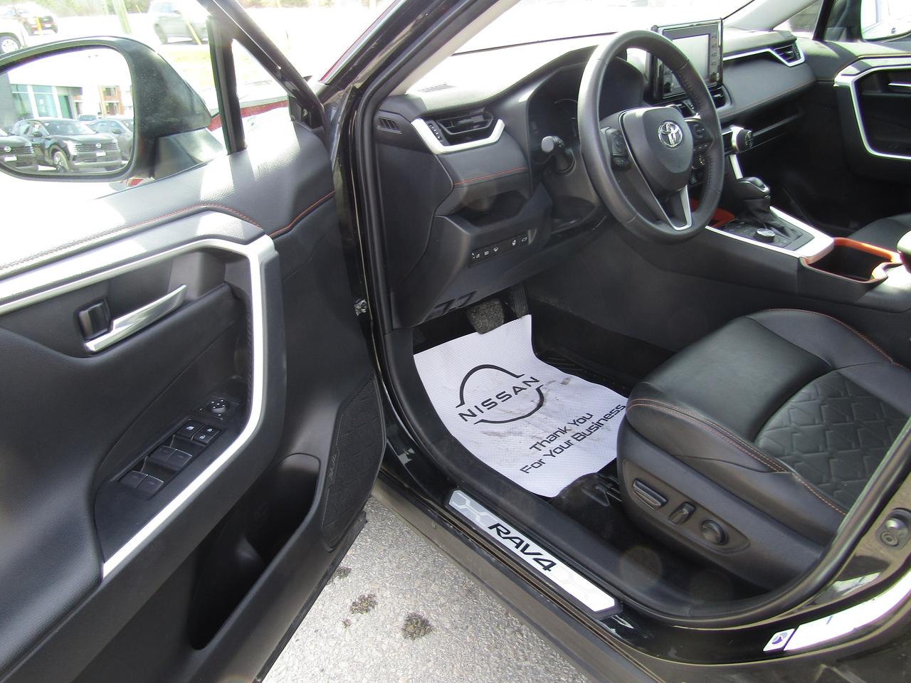 2022 Toyota RAV4 TRAIL Photo