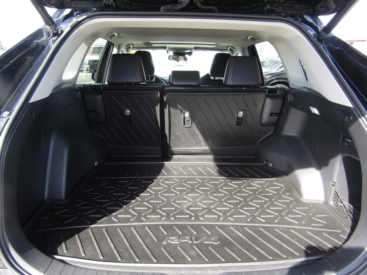 2022 Toyota RAV4 TRAIL Photo