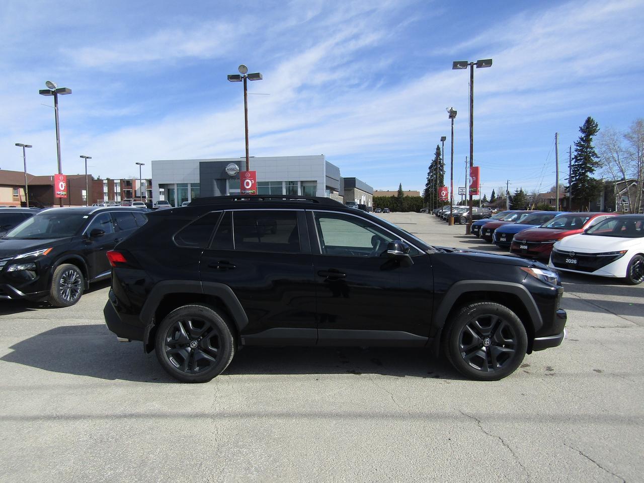 2022 Toyota RAV4 TRAIL Photo2