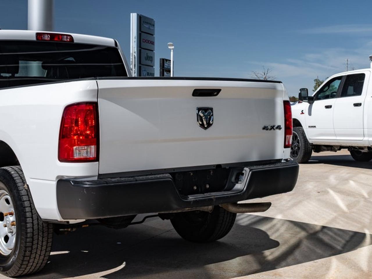 2022 RAM 1500 Classic TRADESMAN Photo