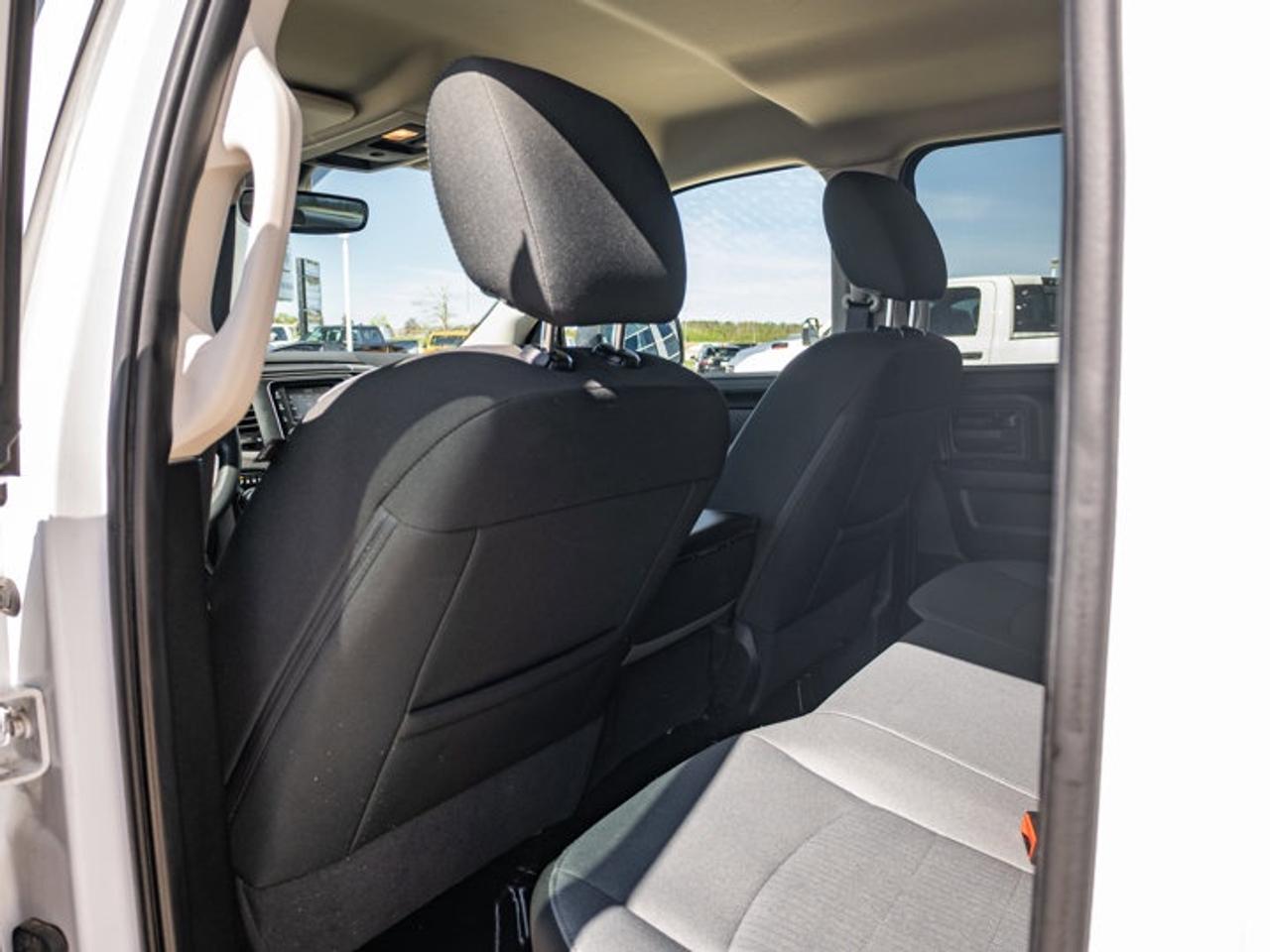 2022 RAM 1500 Classic TRADESMAN Photo