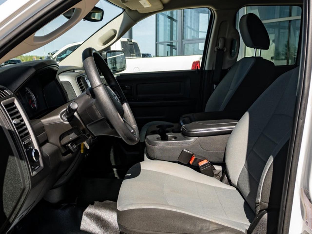 2022 RAM 1500 Classic TRADESMAN Photo