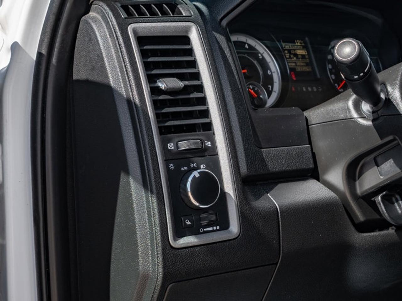 2022 RAM 1500 Classic TRADESMAN Photo
