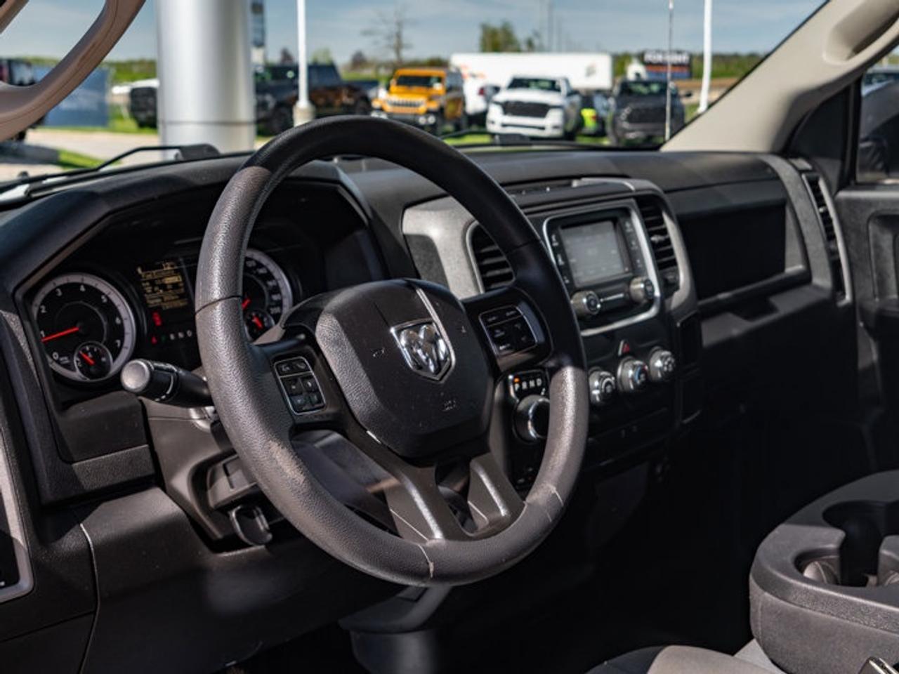 2022 RAM 1500 Classic TRADESMAN Photo