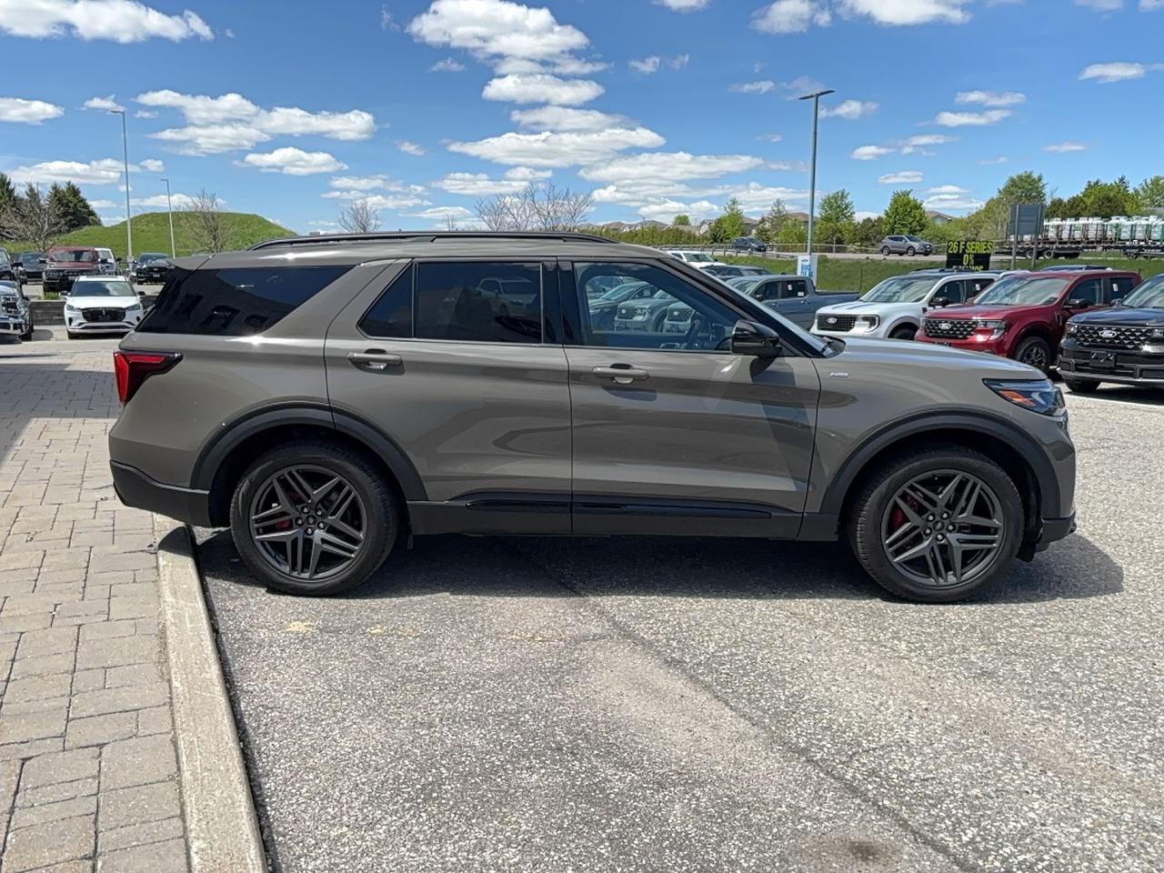 2026 Ford Explorer STREET PACK! 21" RIMS! ROOF! TECH, LEATHER! LOADED Photo