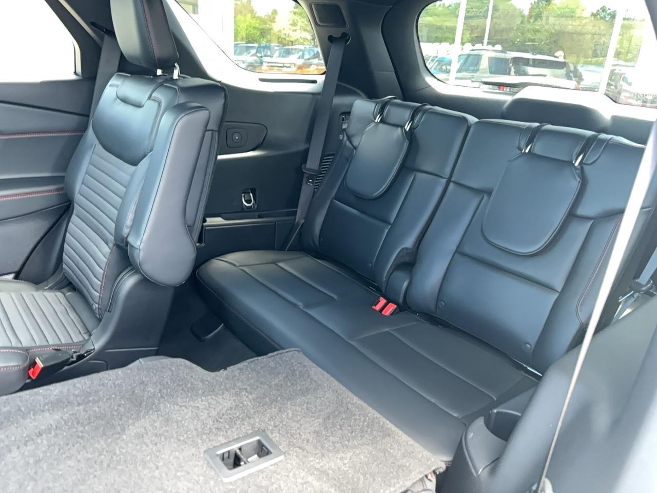 2026 Ford Explorer STREET PACK! 21" RIMS! ROOF! TECH, LEATHER! LOADED Photo