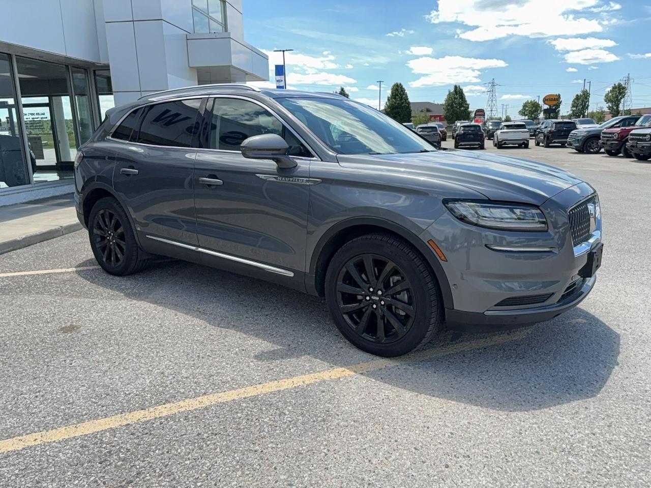 2022 Lincoln Nautilus AWD, 20" BLACK RIMS, 22-WAY DRIVER SEAT, 201A PACK Photo