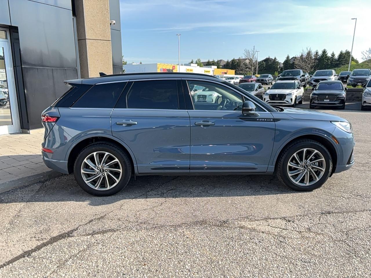 2025 Lincoln Corsair GT, 2.5L HYBRID, TOW PACK, LEATHER, ROOF, LOADED! Photo