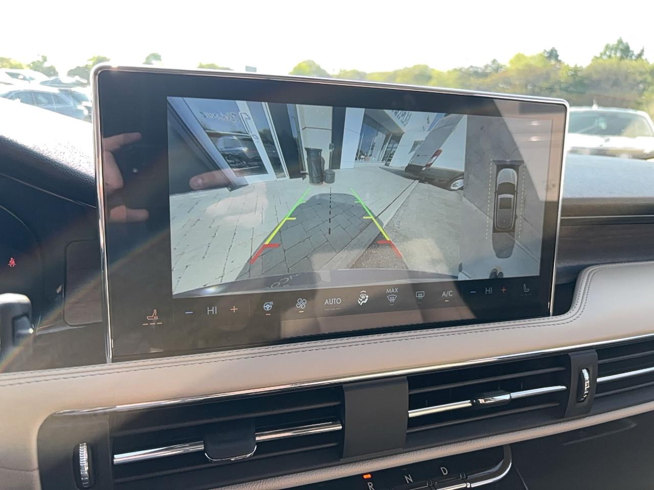 2025 Lincoln Corsair GT, 2.5L HYBRID, TOW PACK, LEATHER, ROOF, LOADED! Photo