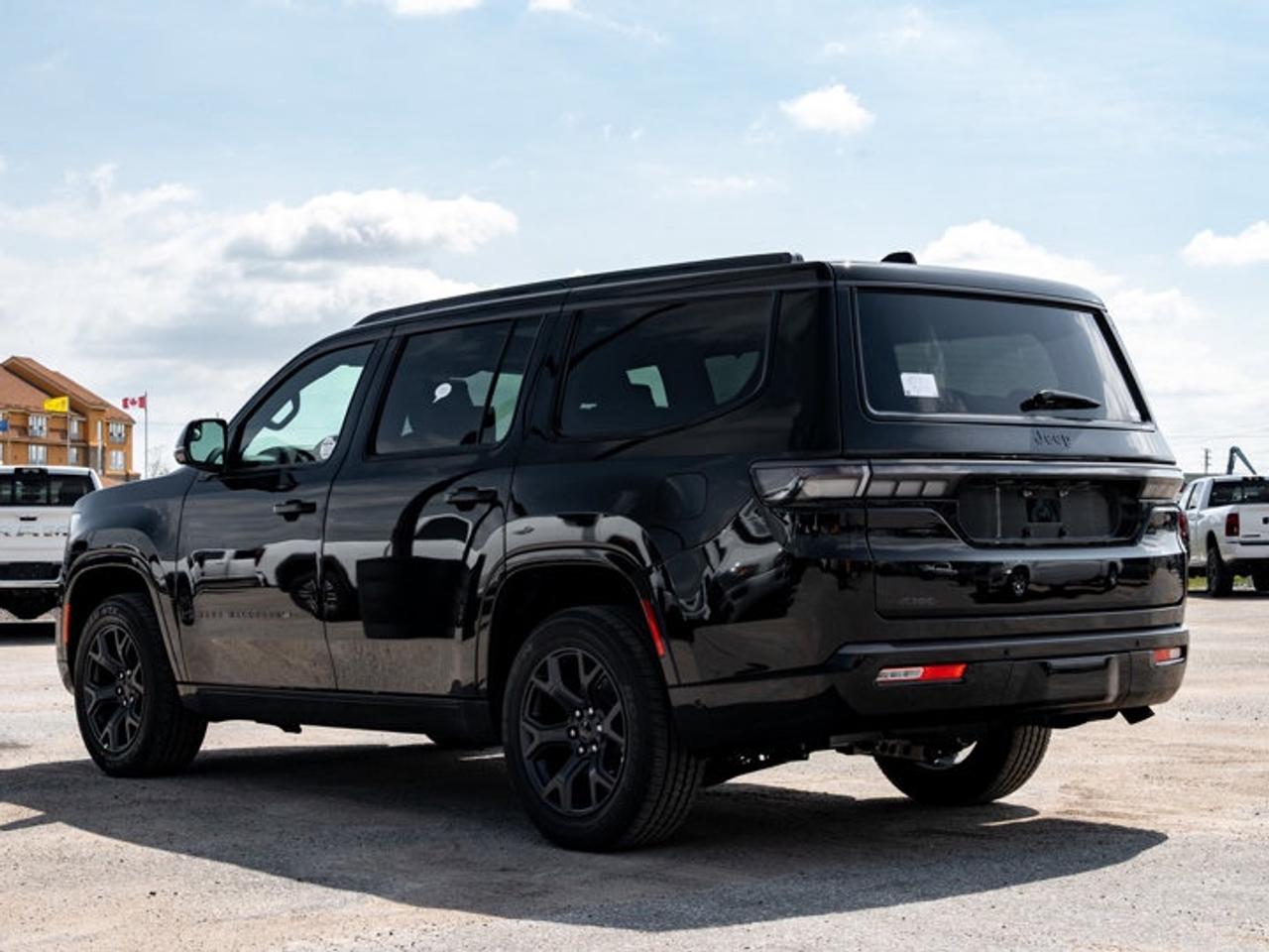 2026 Jeep Grand Wagoneer Limited Altitude Photo