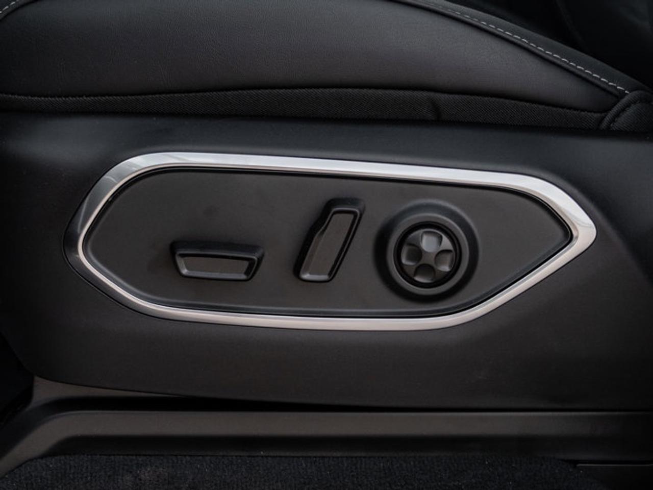 2026 Jeep Grand Wagoneer Limited Altitude Photo
