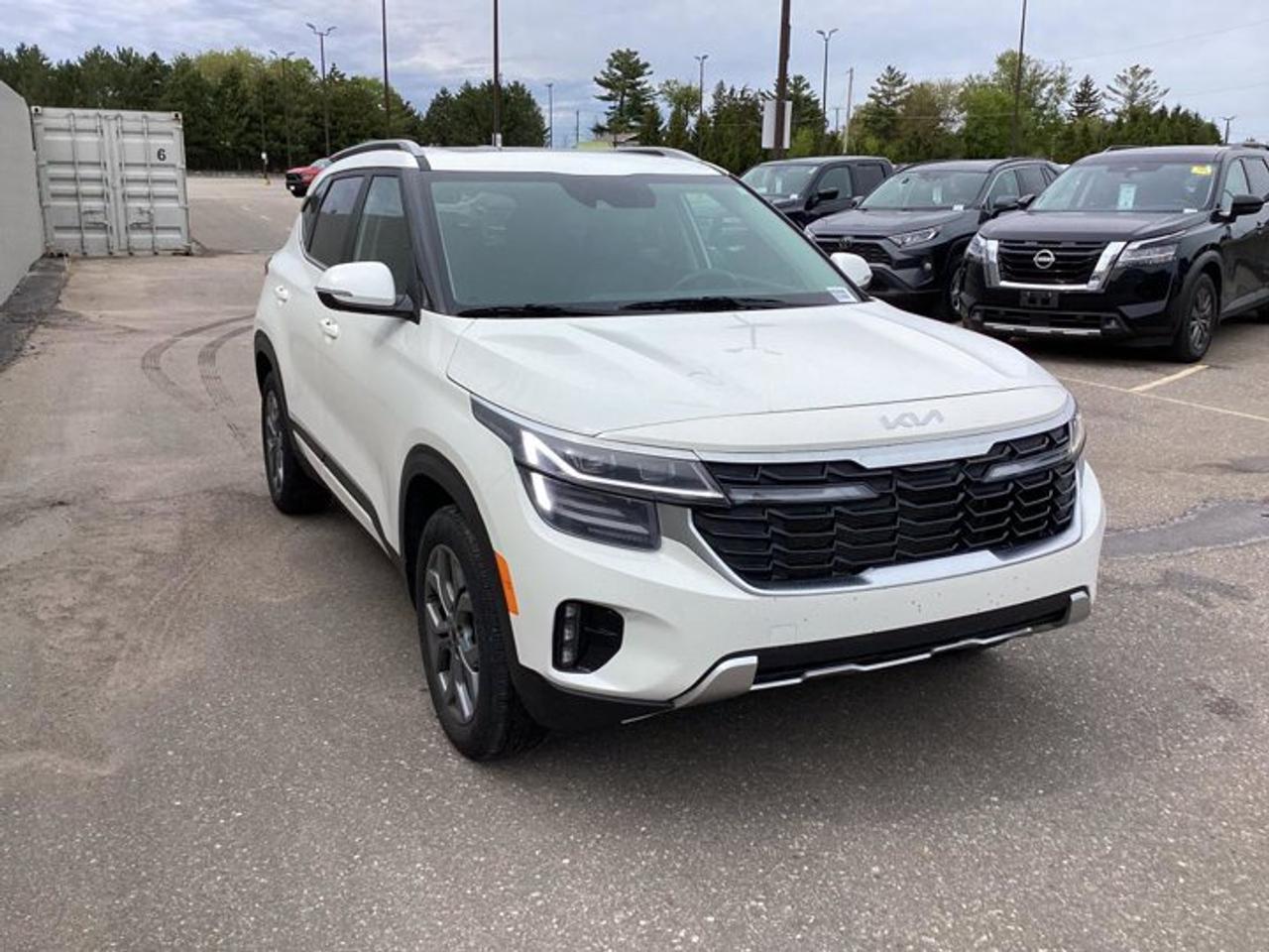 2025 Kia Seltos EX AWD | No Accidents | Sunroof | Leather Seats | Heated Steering Photo