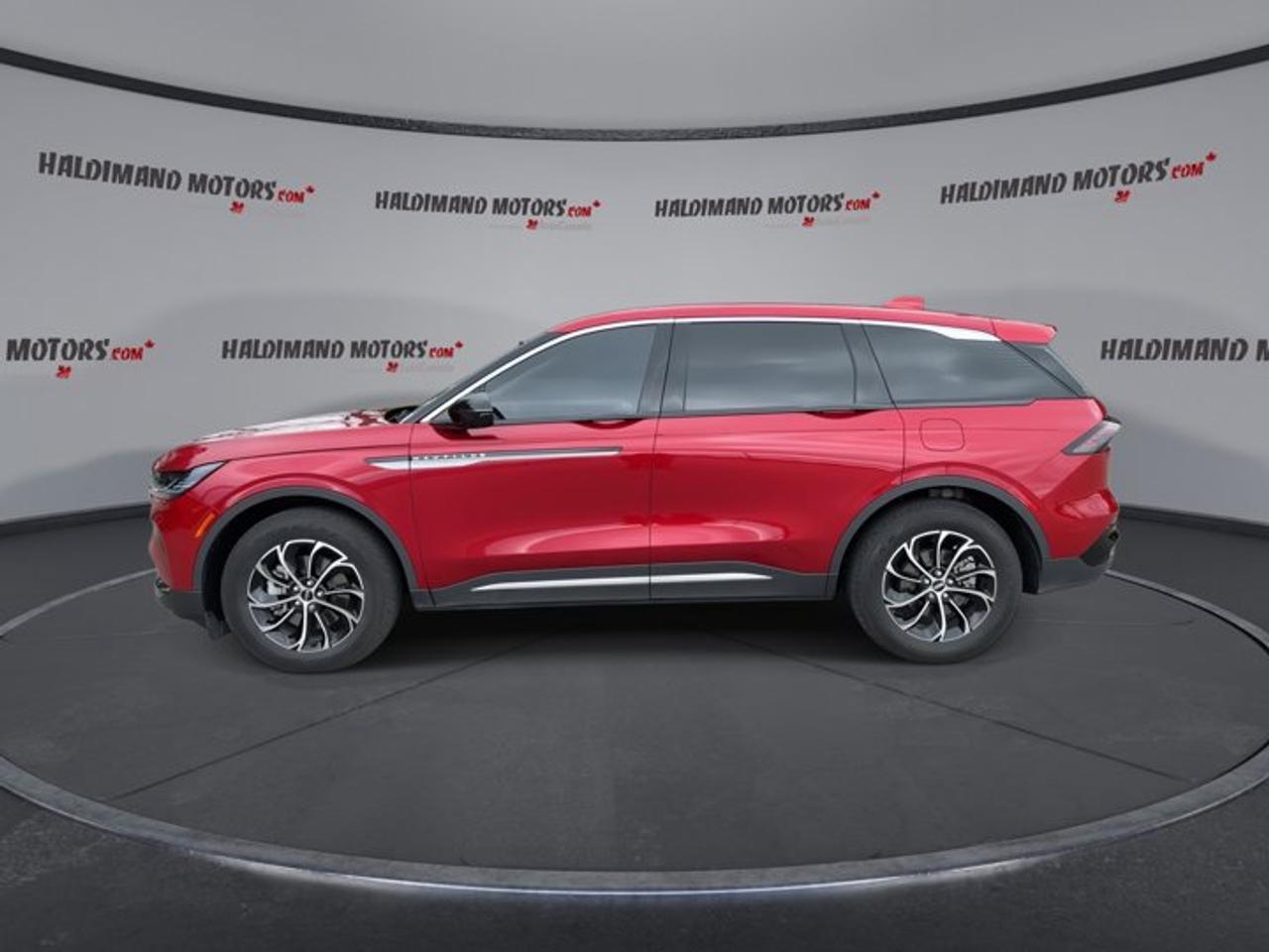 2025 Lincoln Nautilus Premiere AWD | No Accidents | Leather Seats | Heated Steering Wheel Photo