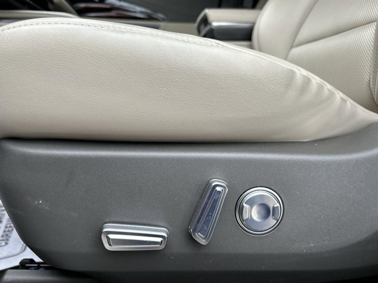 2025 Lincoln Nautilus Premiere AWD | No Accidents | Leather Seats | Heated Steering Wheel Photo