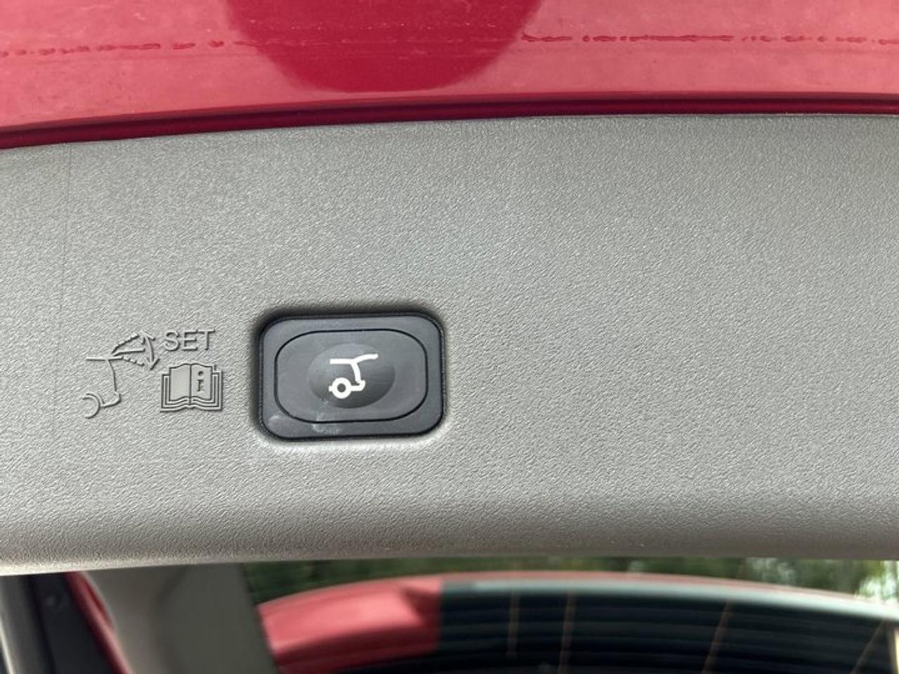 2025 Lincoln Nautilus Premiere AWD | No Accidents | Leather Seats | Heated Steering Wheel Photo