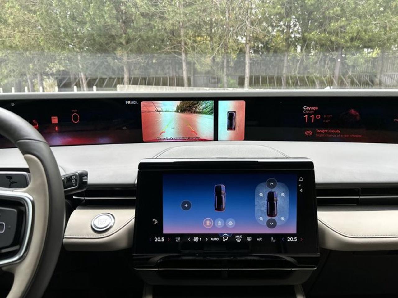 2025 Lincoln Nautilus Premiere AWD | No Accidents | Leather Seats | Heated Steering Wheel Photo