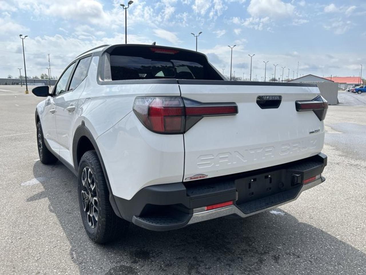 2024 Hyundai Santa Cruz PREFERRED AWD Photo